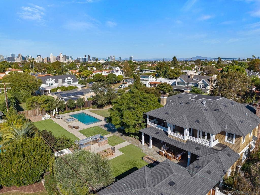 750 Country Club Ln, Coronado, CA 92118 750 Country Club Ln, Coronado, CA 92118