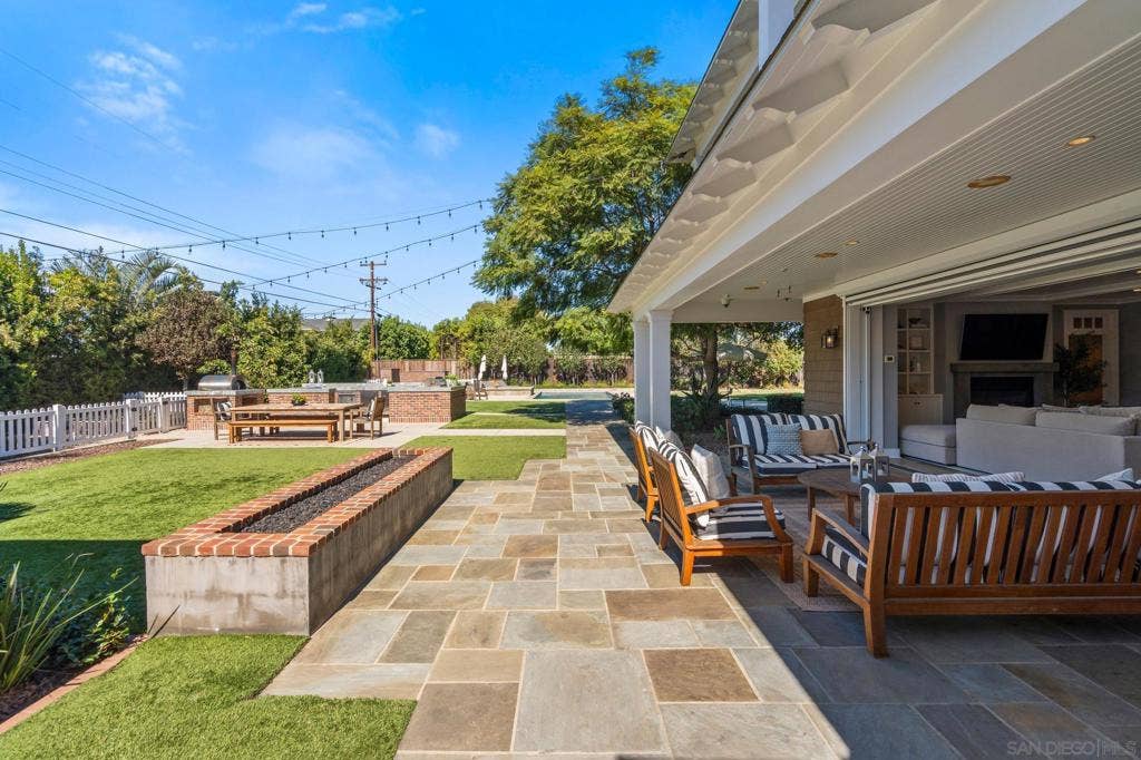 750 Country Club Ln, Coronado, CA 92118 750 Country Club Ln, Coronado, CA 92118