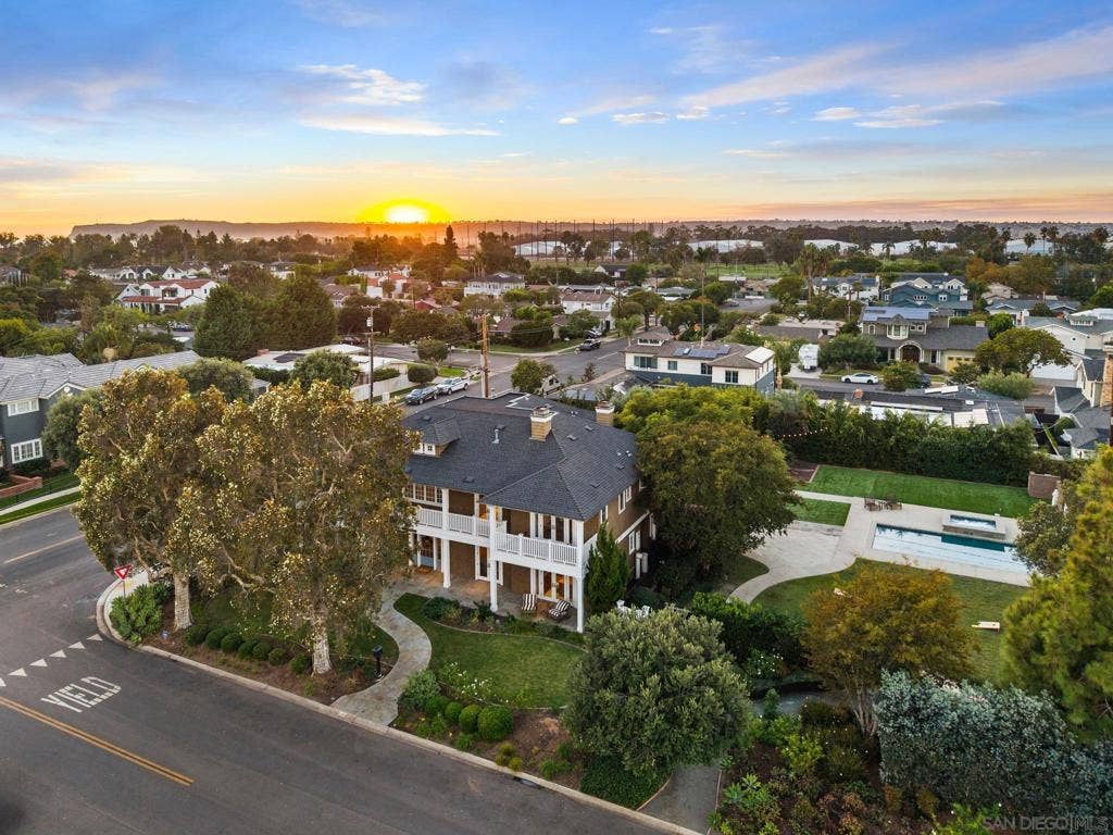 750 Country Club Ln, Coronado, CA 92118 750 Country Club Ln, Coronado, CA 92118