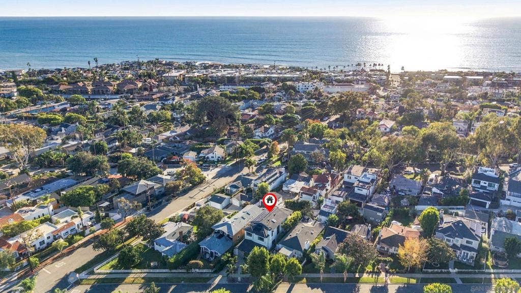 5518 Bellevue Ave, La Jolla, CA 92037 5518 Bellevue Ave, La Jolla, CA 92037
