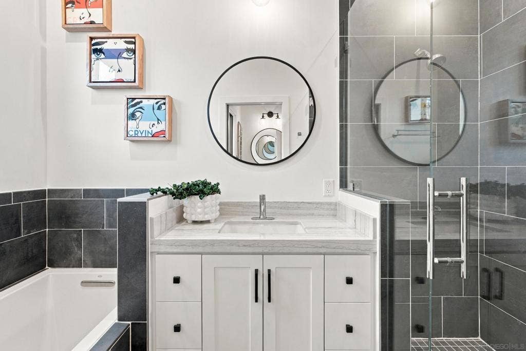 5518 Bellevue Ave, La Jolla, CA 92037 5518 Bellevue Ave, La Jolla, CA 92037