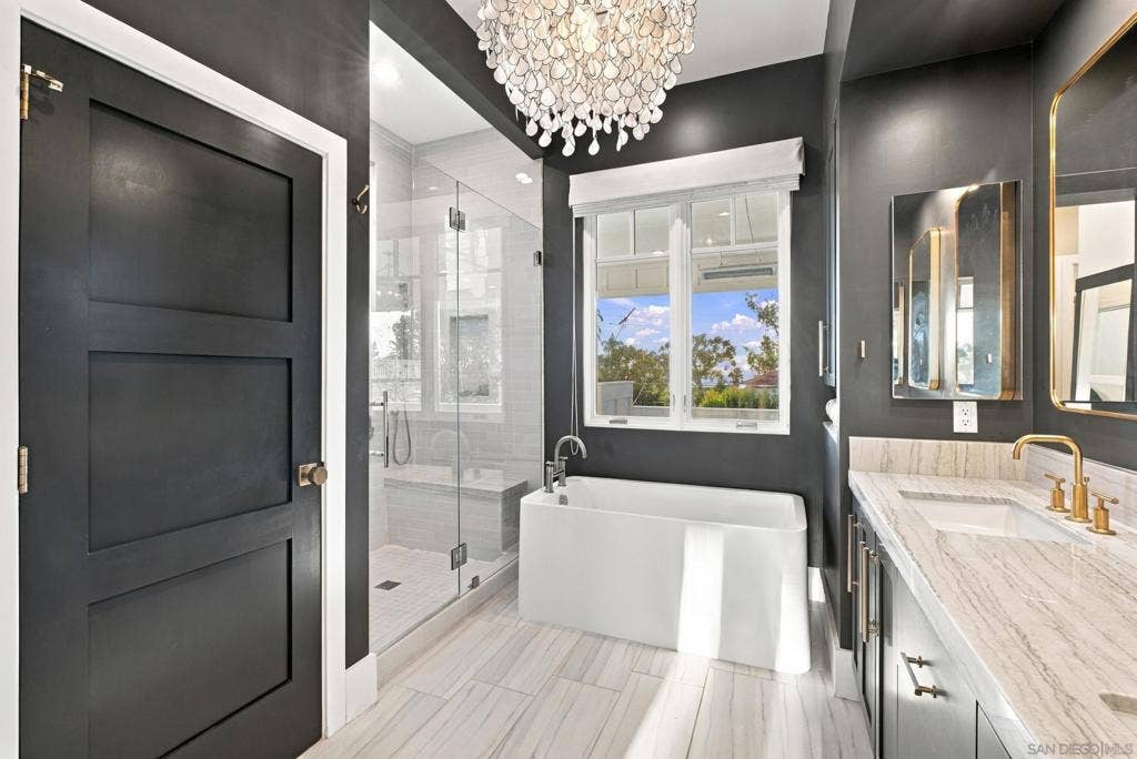 5518 Bellevue Ave, La Jolla, CA 92037 5518 Bellevue Ave, La Jolla, CA 92037