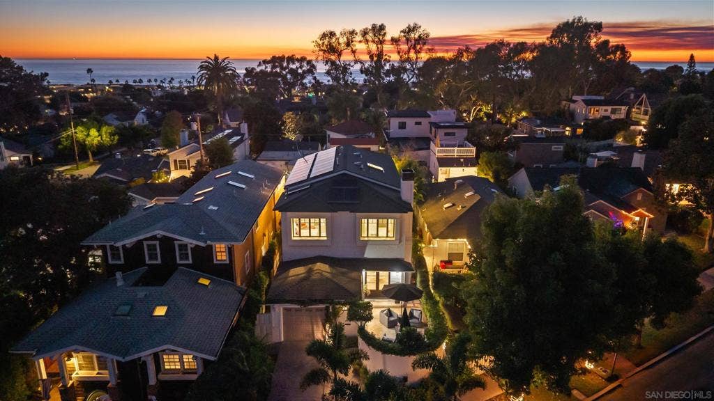5518 Bellevue Ave, La Jolla, CA 92037 5518 Bellevue Ave, La Jolla, CA 92037