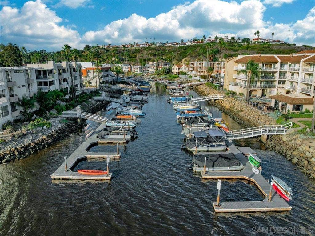 4747 Marina, #22, Carlsbad, CA 92008 4747 Marina, #22, Carlsbad, CA 92008