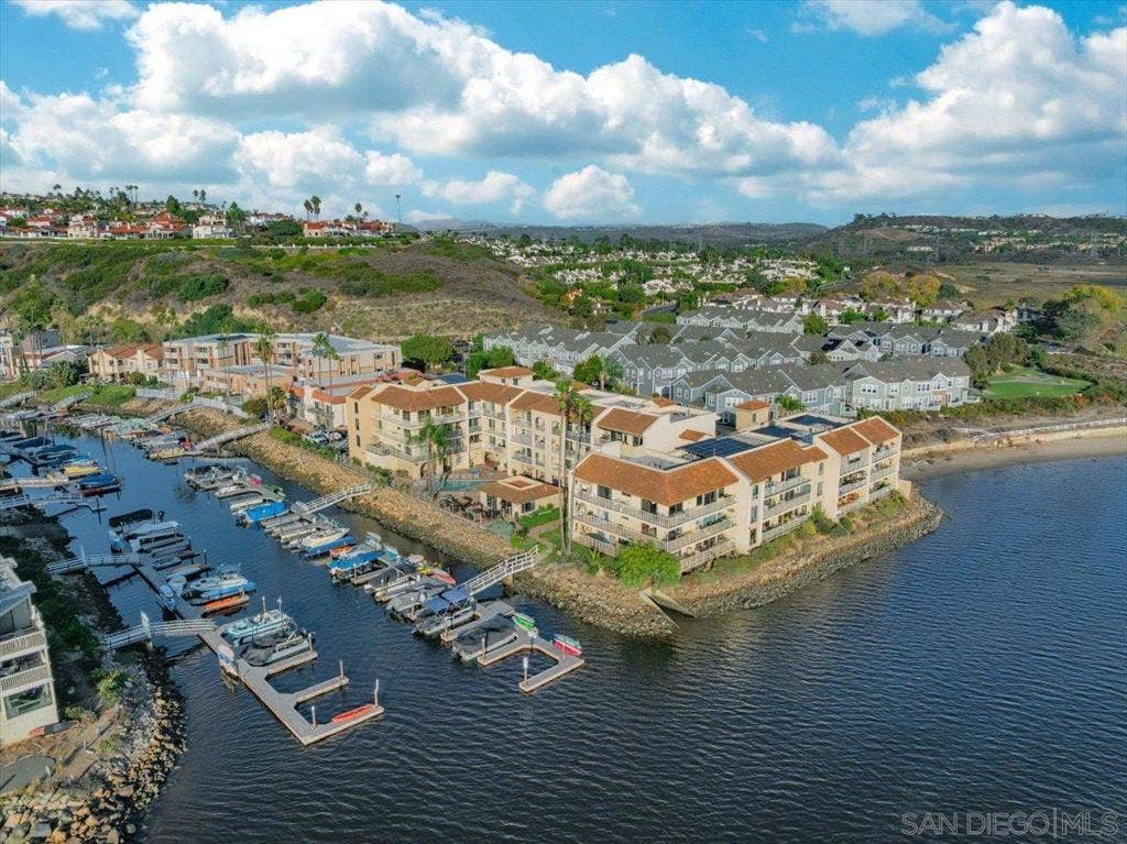 4747 Marina, #22, Carlsbad, CA 92008 4747 Marina, #22, Carlsbad, CA 92008