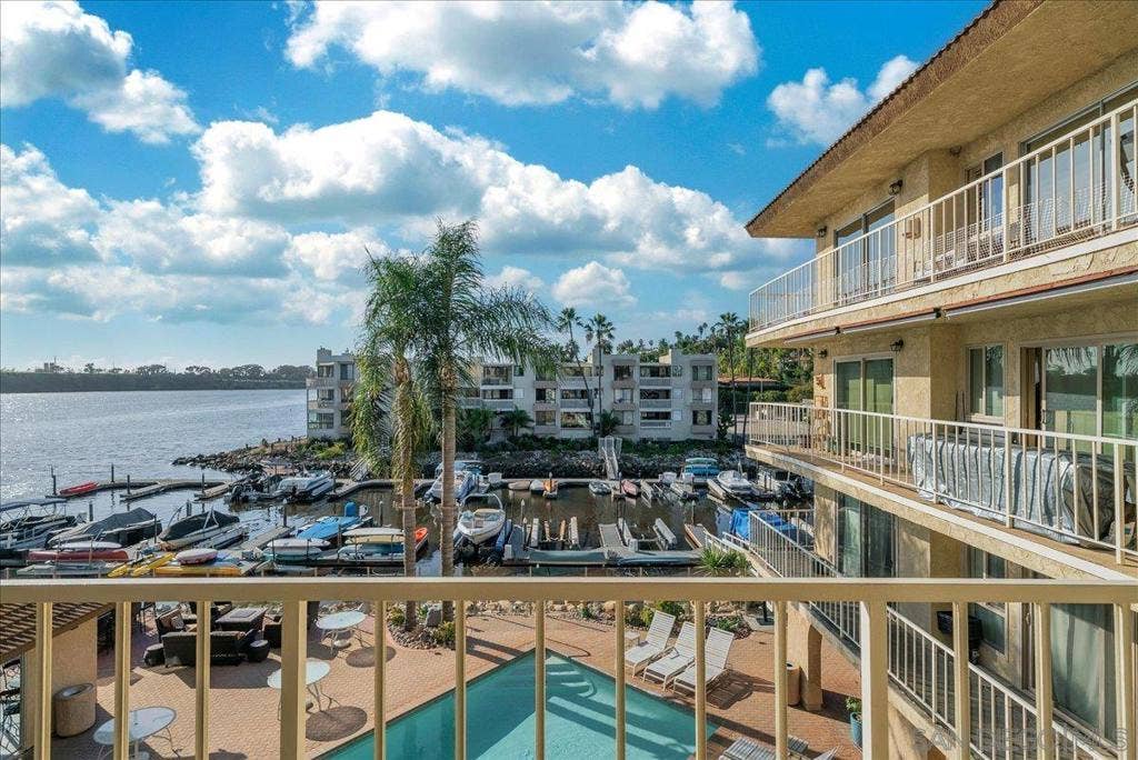 4747 Marina, #22, Carlsbad, CA 92008 4747 Marina, #22, Carlsbad, CA 92008