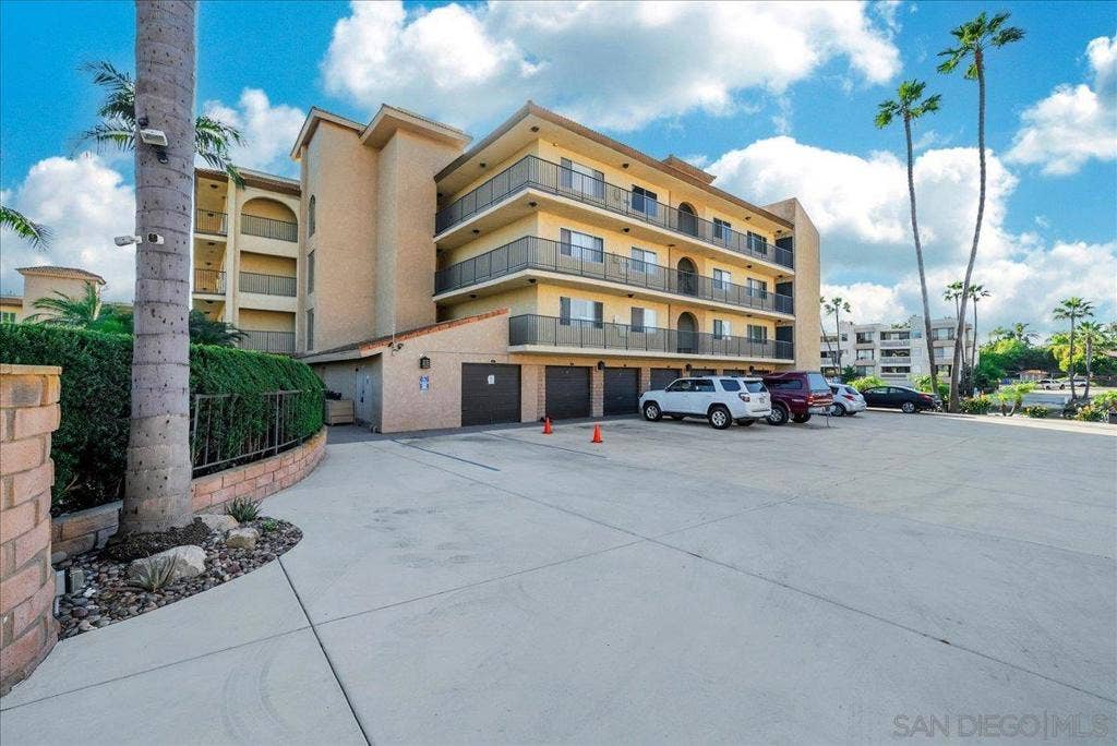 4747 Marina, #22, Carlsbad, CA 92008 4747 Marina, #22, Carlsbad, CA 92008