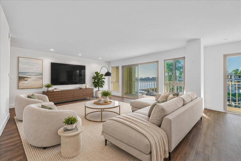 4747 Marina, #22, Carlsbad, CA 92008 4747 Marina, #22, Carlsbad, CA 92008