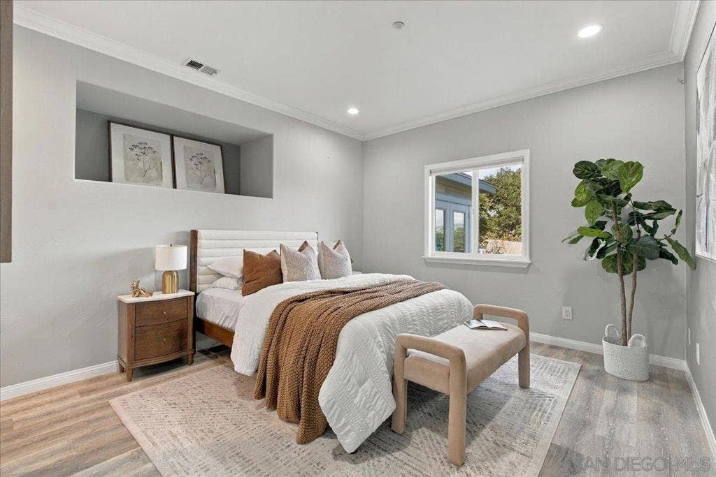 205 Highline Trail, El Cajon, CA 92021 205 Highline Trail, El Cajon, CA 92021