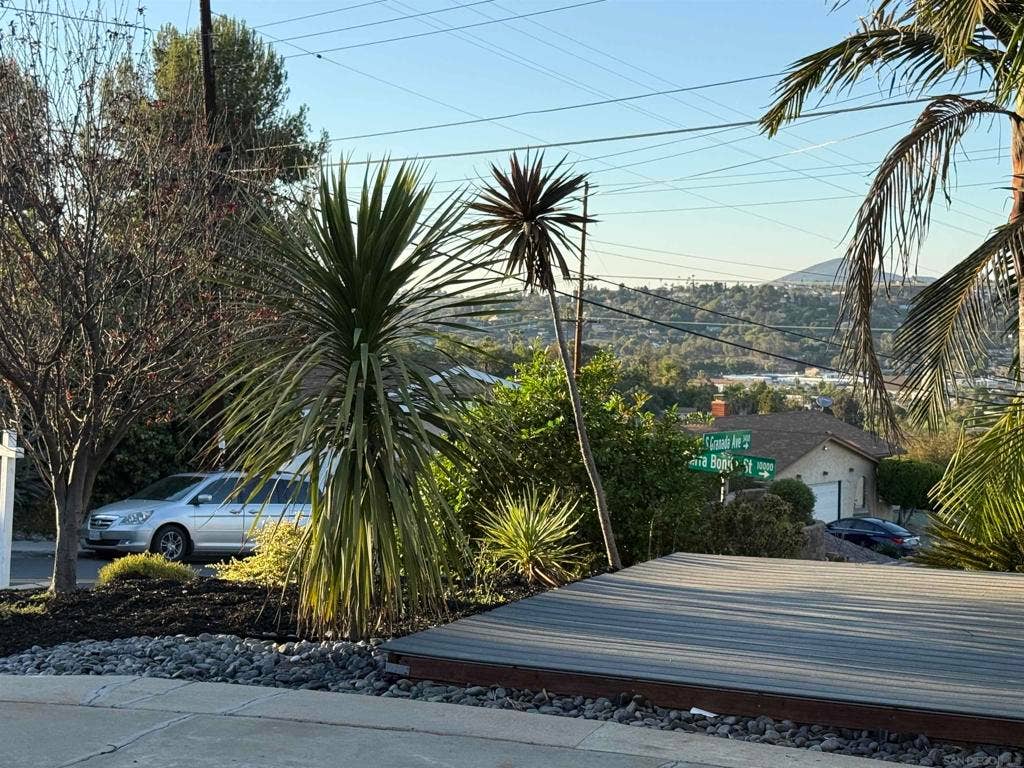 3347 So Granada, Spring Valley, CA 91977 3347 So Granada, Spring Valley, CA 91977