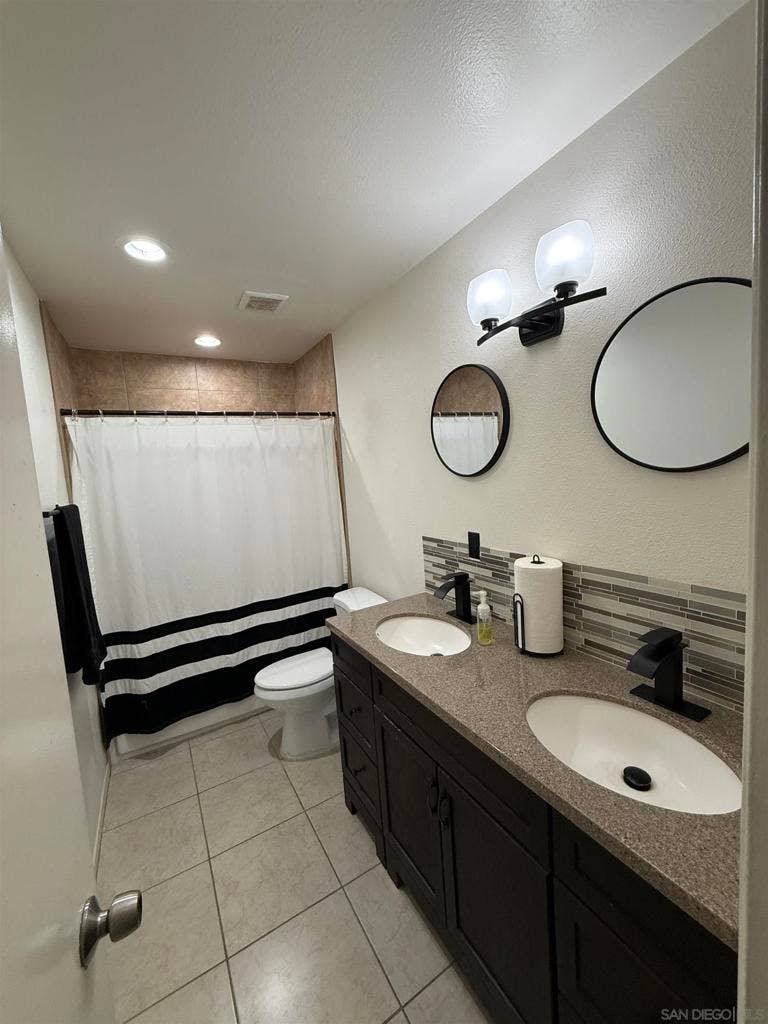 3347 So Granada, Spring Valley, CA 91977 3347 So Granada, Spring Valley, CA 91977