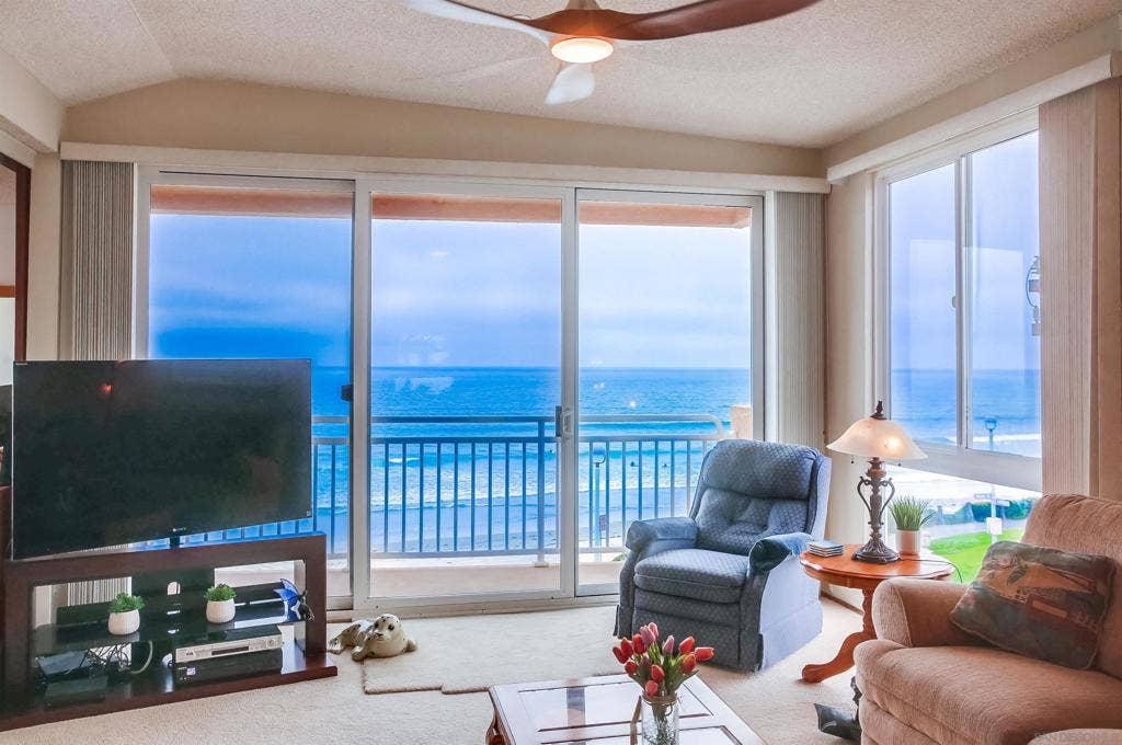 4627 Ocean Blvd, #402, San Diego, CA 92109 4627 Ocean Blvd, #402, San Diego, CA 92109