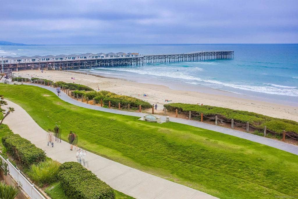 4627 Ocean Blvd, #402, San Diego, CA 92109 4627 Ocean Blvd, #402, San Diego, CA 92109