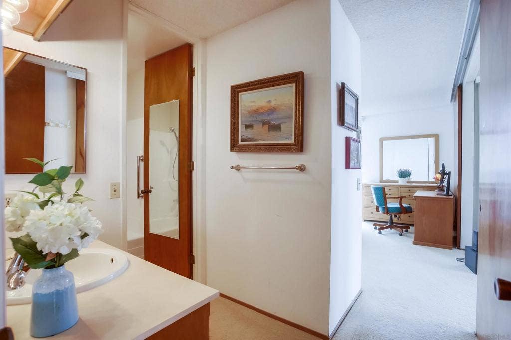 4627 Ocean Blvd, #402, San Diego, CA 92109 4627 Ocean Blvd, #402, San Diego, CA 92109