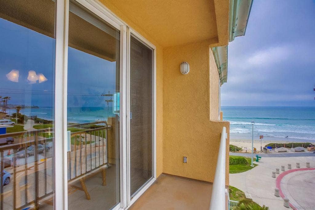 4627 Ocean Blvd, #402, San Diego, CA 92109 4627 Ocean Blvd, #402, San Diego, CA 92109