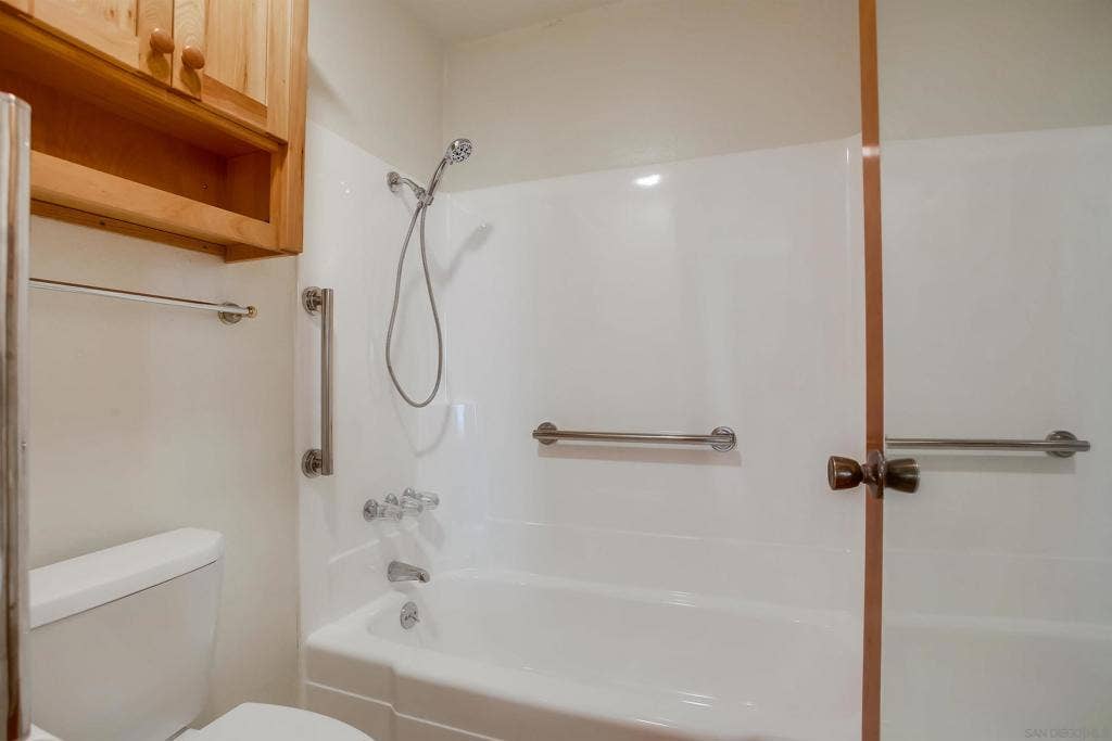 4627 Ocean Blvd, #402, San Diego, CA 92109 4627 Ocean Blvd, #402, San Diego, CA 92109