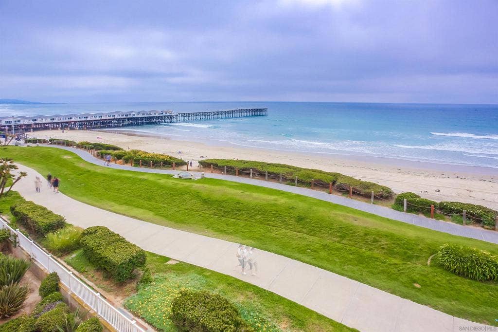 4627 Ocean Blvd, #402, San Diego, CA 92109 4627 Ocean Blvd, #402, San Diego, CA 92109