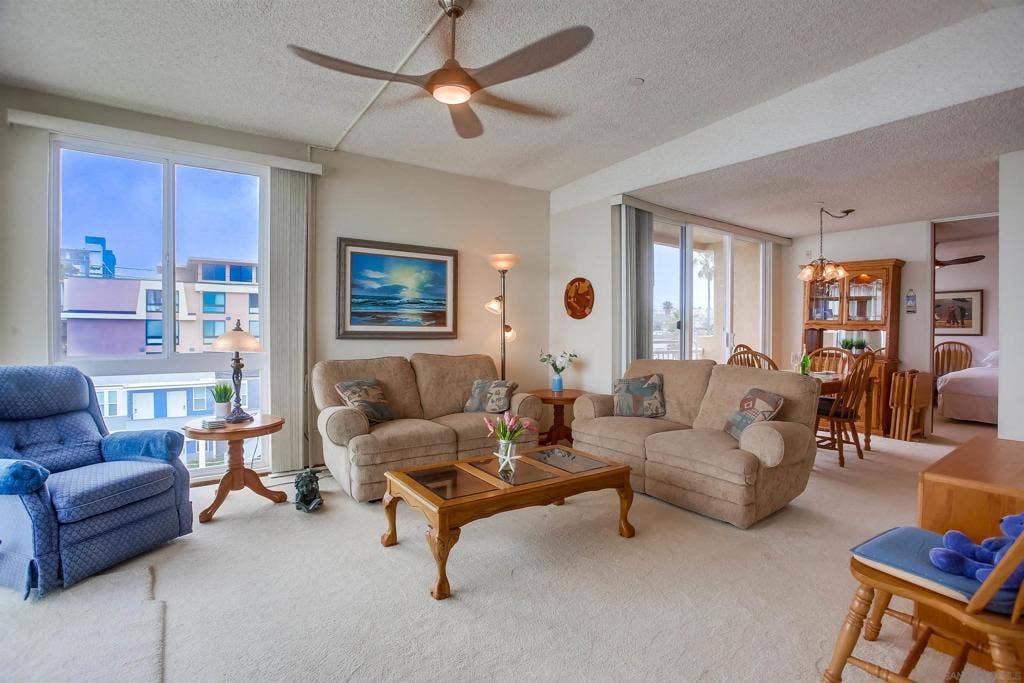 4627 Ocean Blvd, #402, San Diego, CA 92109 4627 Ocean Blvd, #402, San Diego, CA 92109