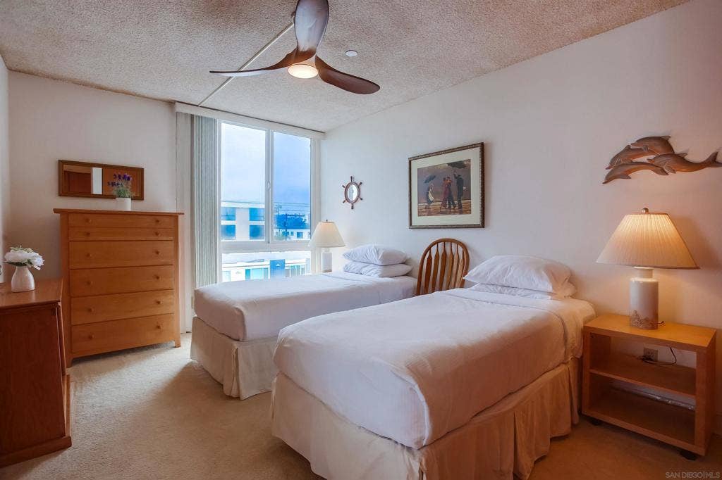 4627 Ocean Blvd, #402, San Diego, CA 92109 4627 Ocean Blvd, #402, San Diego, CA 92109