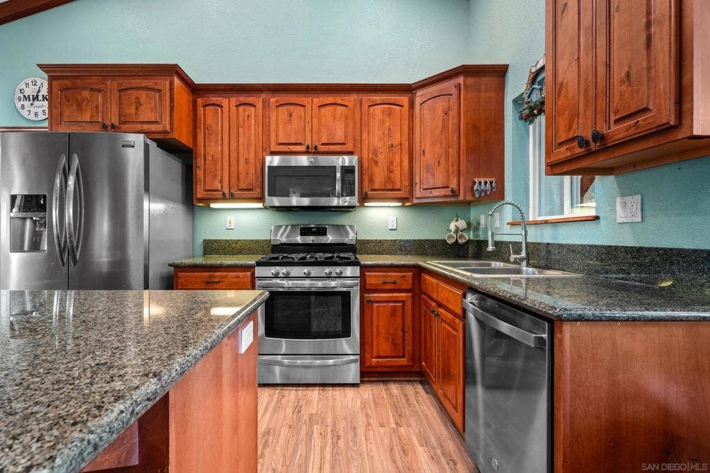 4103 Pine Hills Rd, Julian, CA 92036 4103 Pine Hills Rd, Julian, CA 92036