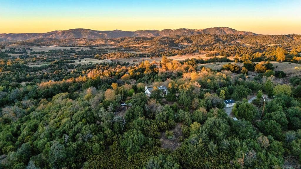 4103 Pine Hills Rd, Julian, CA 92036 4103 Pine Hills Rd, Julian, CA 92036