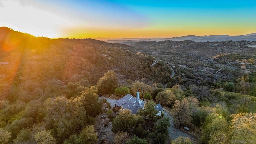 4103 Pine Hills Rd, Julian, CA 92036 4103 Pine Hills Rd, Julian, CA 92036