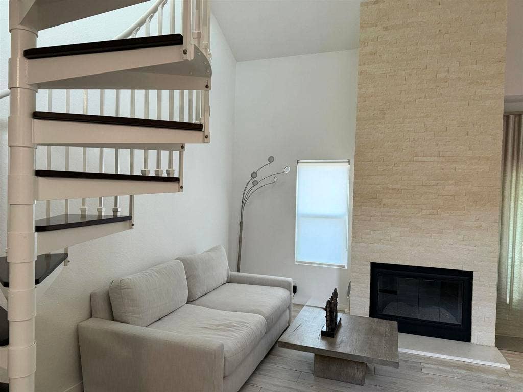 7275 Calabria Court, #66, San Diego, CA 92122 7275 Calabria Court, #66, San Diego, CA 92122