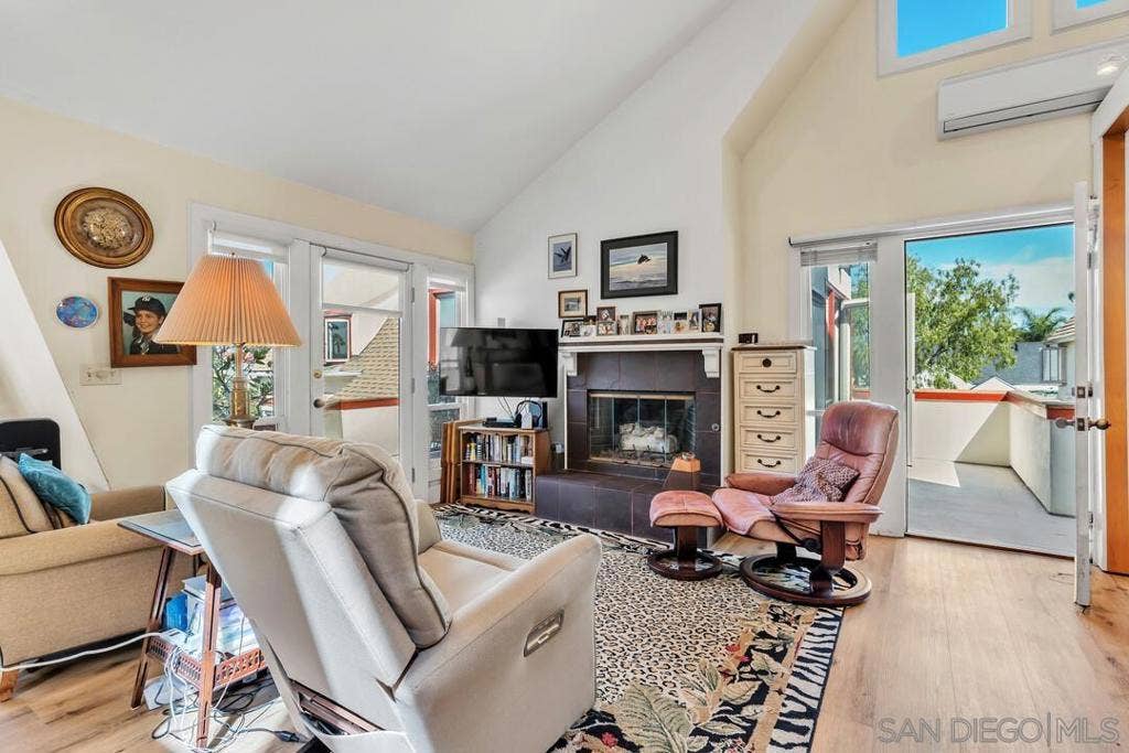 1101 Isabella Avenue, Coronado, CA 92118 1101 Isabella Avenue, Coronado, CA 92118