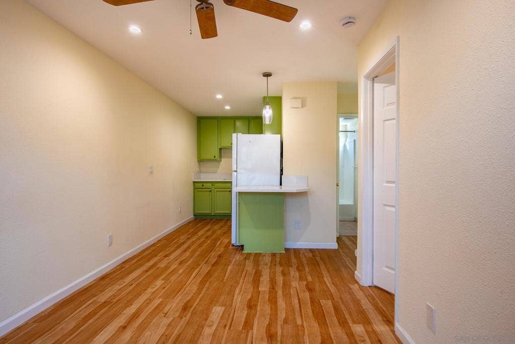 3086 Main St. #3, San Diego, CA 92113 3086 Main St. #3, San Diego, CA 92113