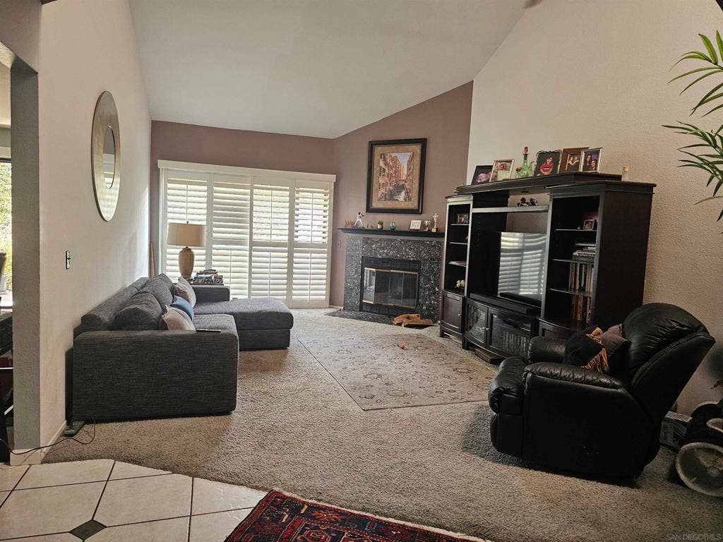 3164 Vista Grande, Carlsbad, CA 92009 3164 Vista Grande, Carlsbad, CA 92009