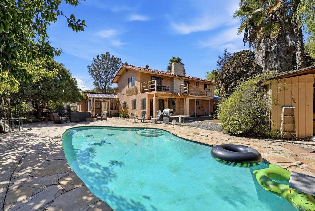 5747 Pray St, Bonita, CA 91902 5747 Pray St, Bonita, CA 91902