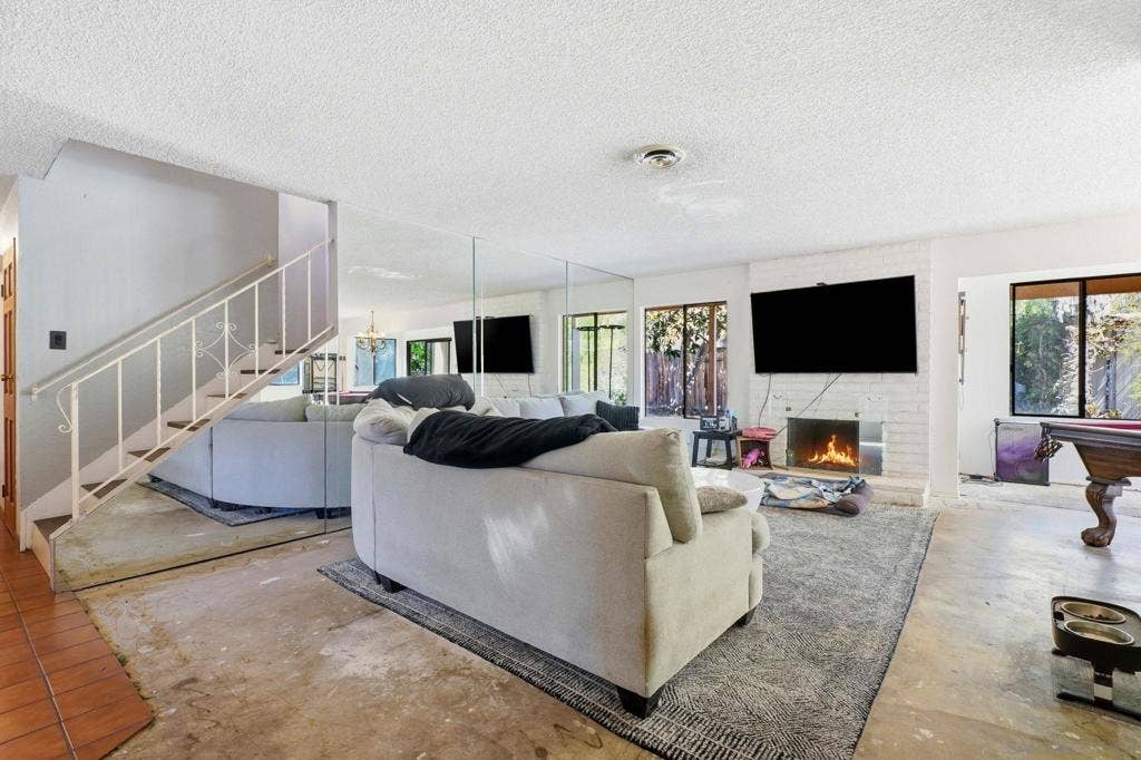5747 Pray St, Bonita, CA 91902 5747 Pray St, Bonita, CA 91902
