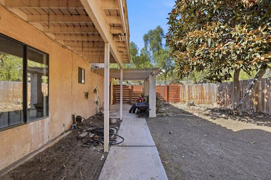 5747 Pray St, Bonita, CA 91902 5747 Pray St, Bonita, CA 91902