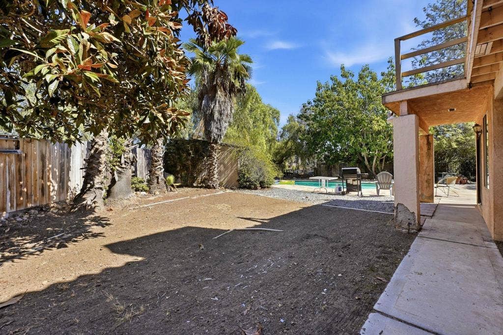 5747 Pray St, Bonita, CA 91902 5747 Pray St, Bonita, CA 91902