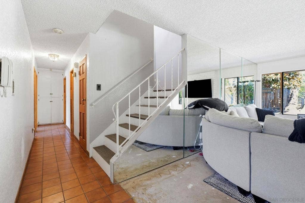 5747 Pray St, Bonita, CA 91902 5747 Pray St, Bonita, CA 91902