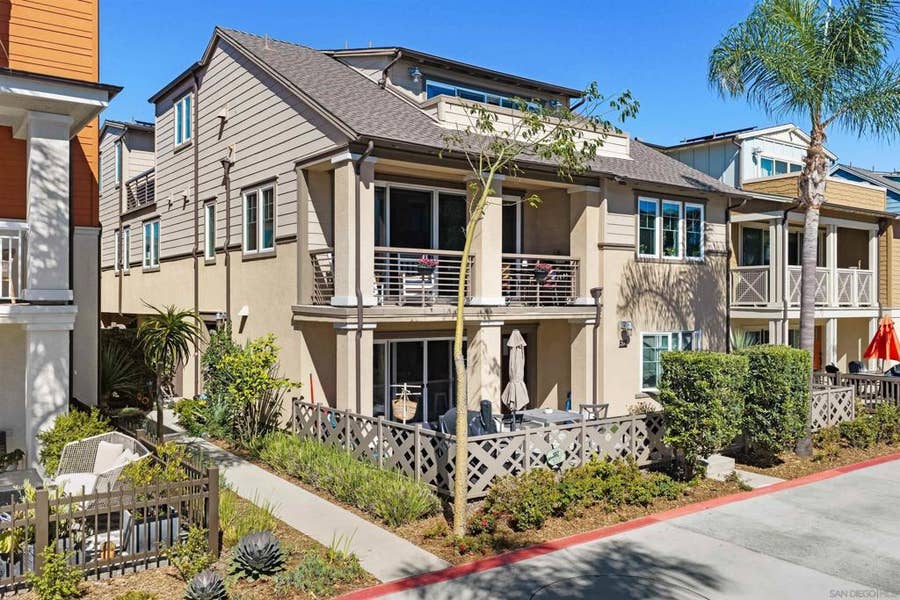 Property photo for 810 Santa Barbara Pl, San Diego, CA