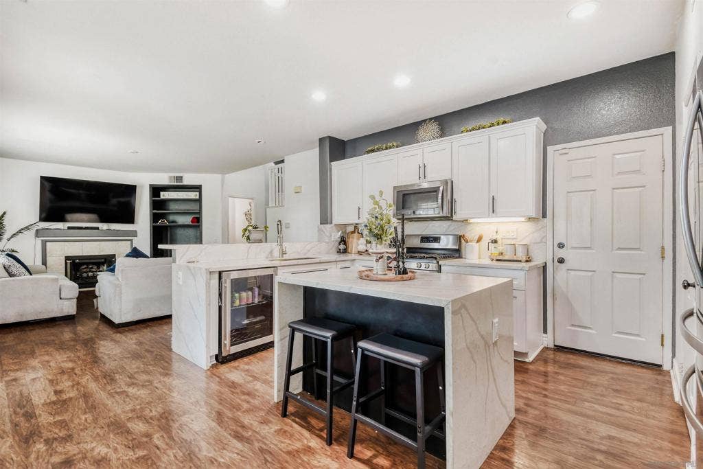 39230 Devotion Ln, Murrieta, CA 92563 39230 Devotion Ln, Murrieta, CA 92563