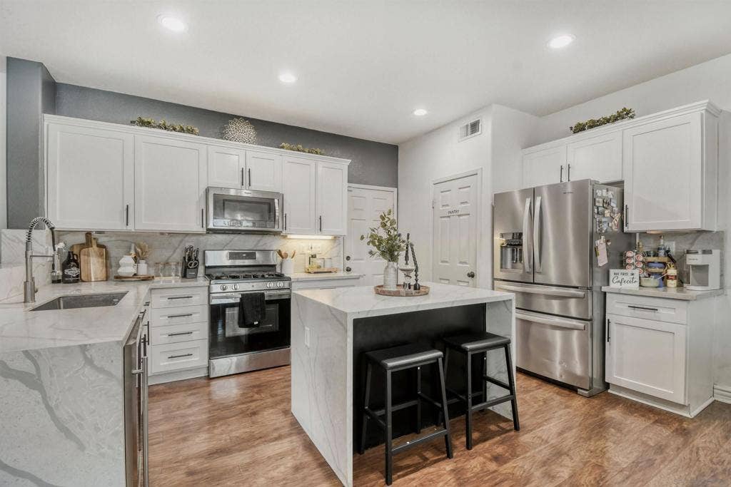 39230 Devotion Ln, Murrieta, CA 92563 39230 Devotion Ln, Murrieta, CA 92563