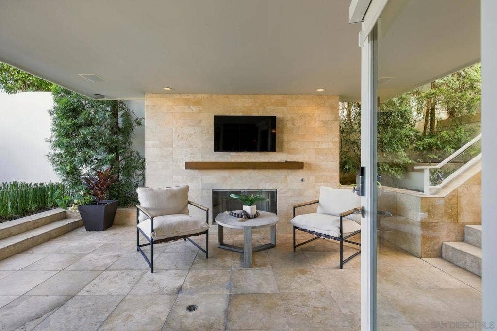 1528 Glorietta Blvd, Coronado, CA 92118 1528 Glorietta Blvd, Coronado, CA 92118