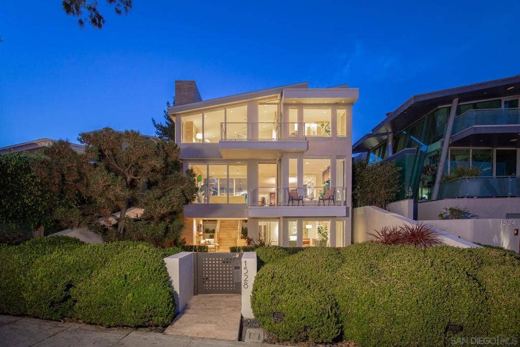 1528 Glorietta Blvd, Coronado, CA 92118 1528 Glorietta Blvd, Coronado, CA 92118