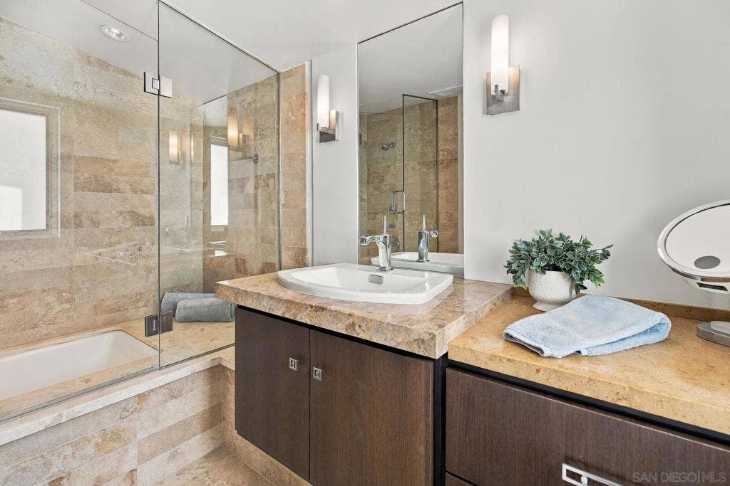 1528 Glorietta Blvd, Coronado, CA 92118 1528 Glorietta Blvd, Coronado, CA 92118