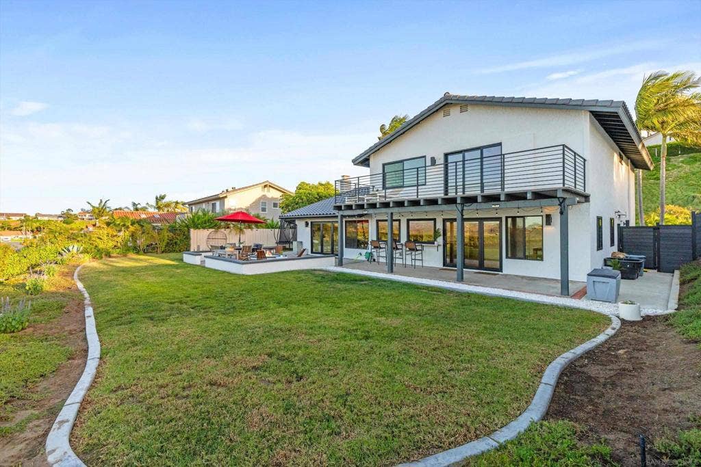 627 Santa Rosita, Solana Beach, CA 92075
