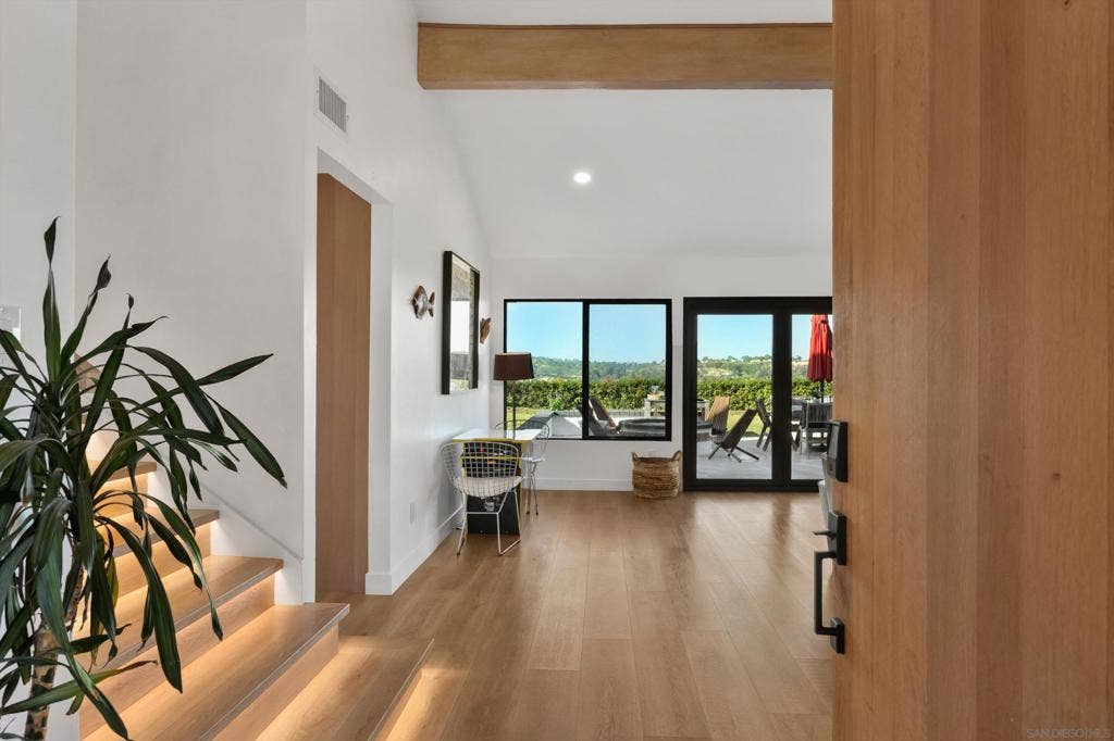 627 Santa Rosita, Solana Beach, CA 92075