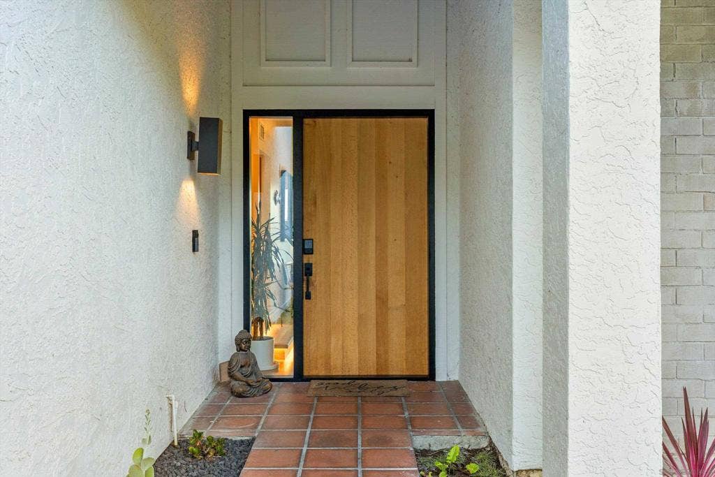 627 Santa Rosita, Solana Beach, CA 92075