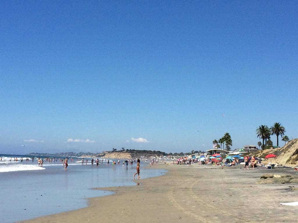 2747 Caminito Cedros, Del Mar, CA 92014 2747 Caminito Cedros, Del Mar, CA 92014
