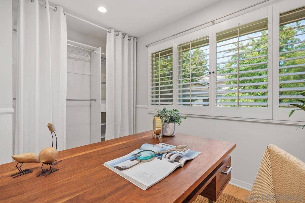 2747 Caminito Cedros, Del Mar, CA 92014 2747 Caminito Cedros, Del Mar, CA 92014