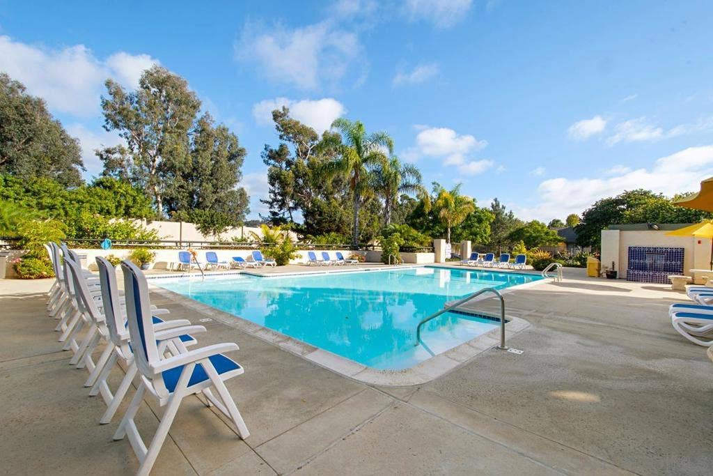 2747 Caminito Cedros, Del Mar, CA 92014 2747 Caminito Cedros, Del Mar, CA 92014