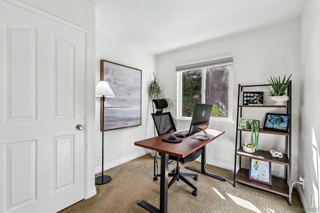 913 Vine street, Oceanside, CA 92054 913 Vine street, Oceanside, CA 92054