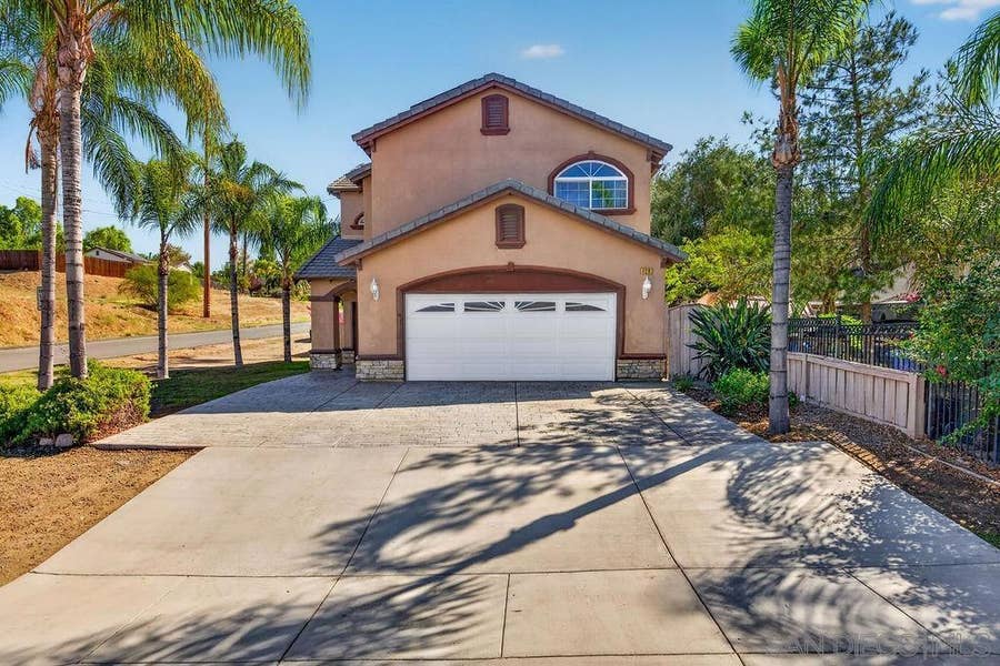 Property photo for 428 Granite, Lake Elsinore, CA