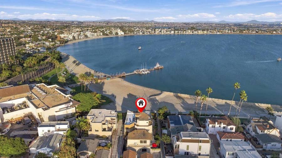 Property photo for 3958 Bayside Walk, San Diego, CA